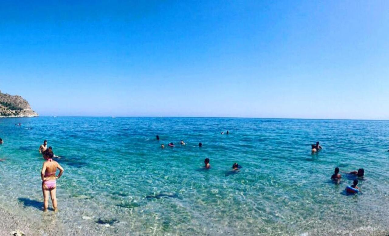 Apartament Seafront House Gabbiano Azzurro Santa Flavia Zewnętrze zdjęcie